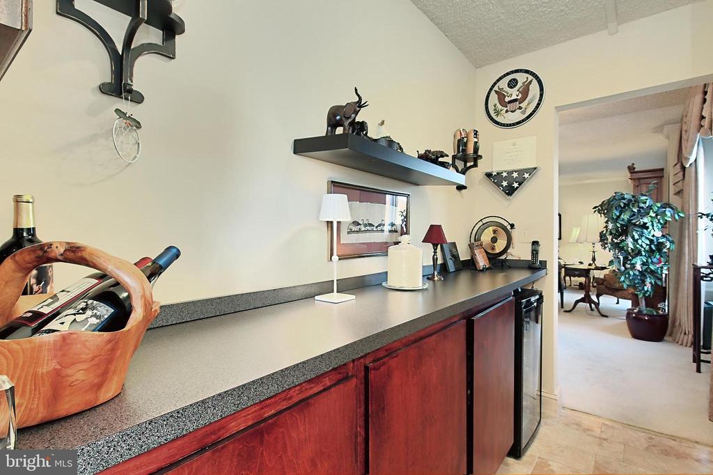 1225 MARTHA CUSTIS DRIVE 315