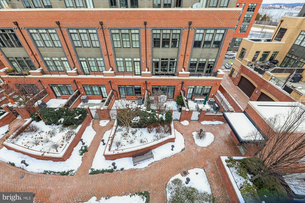 316 THIRD STREET