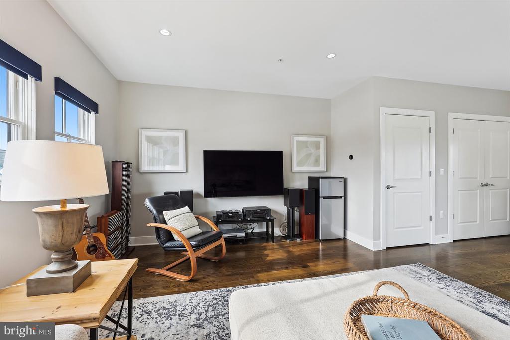316 THIRD STREET