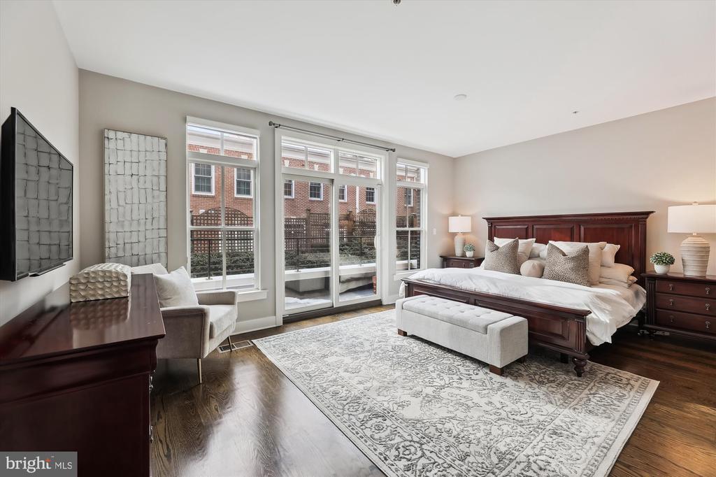 316 THIRD STREET