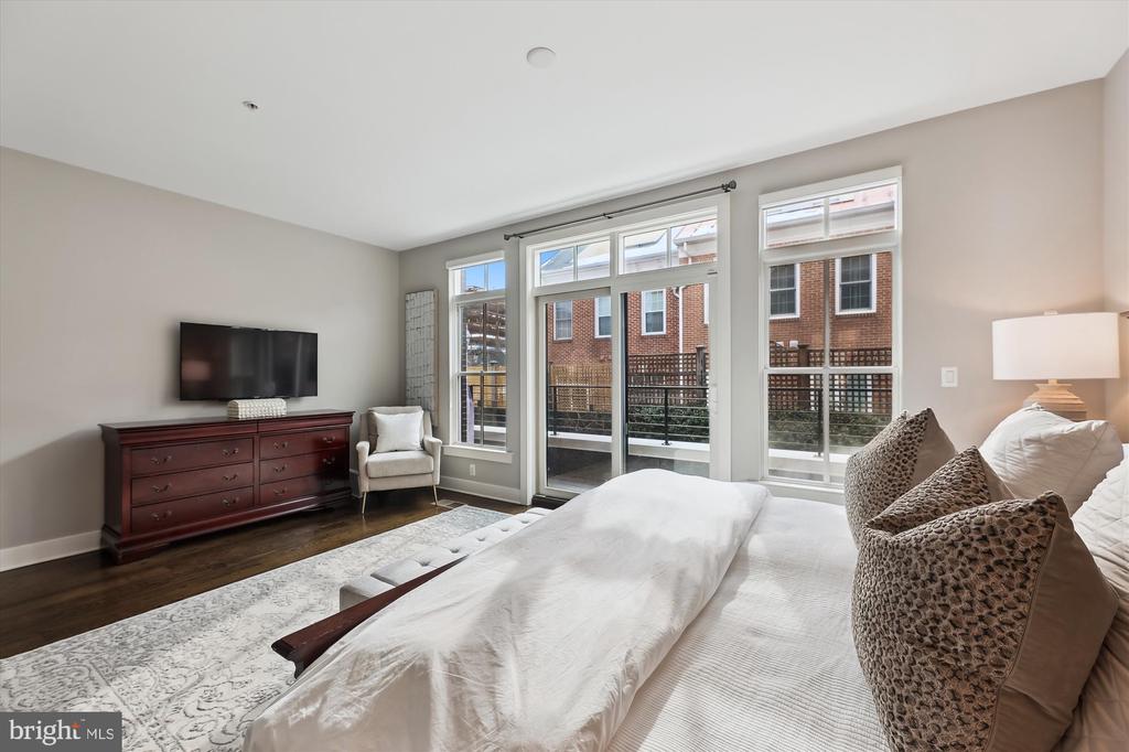 316 THIRD STREET