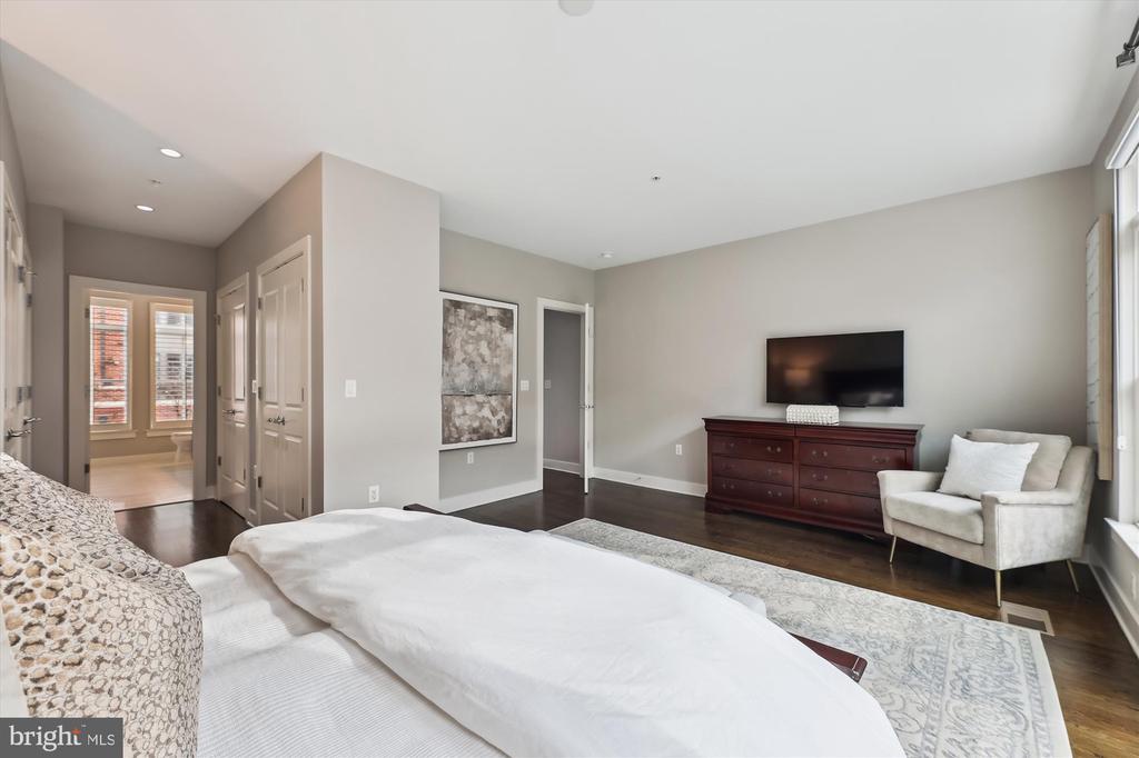 316 THIRD STREET