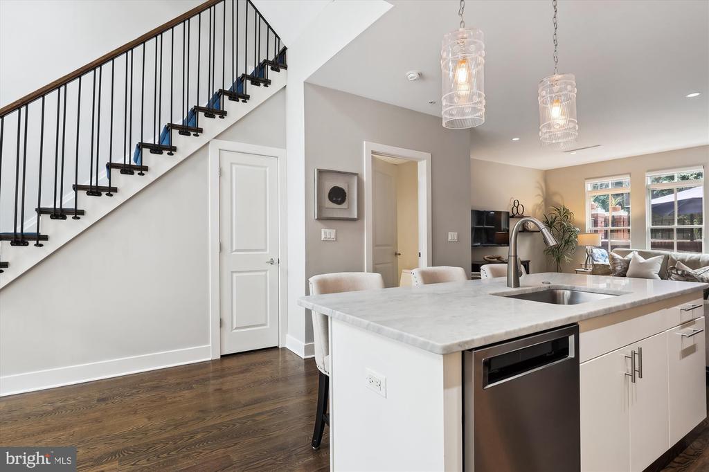 316 THIRD STREET