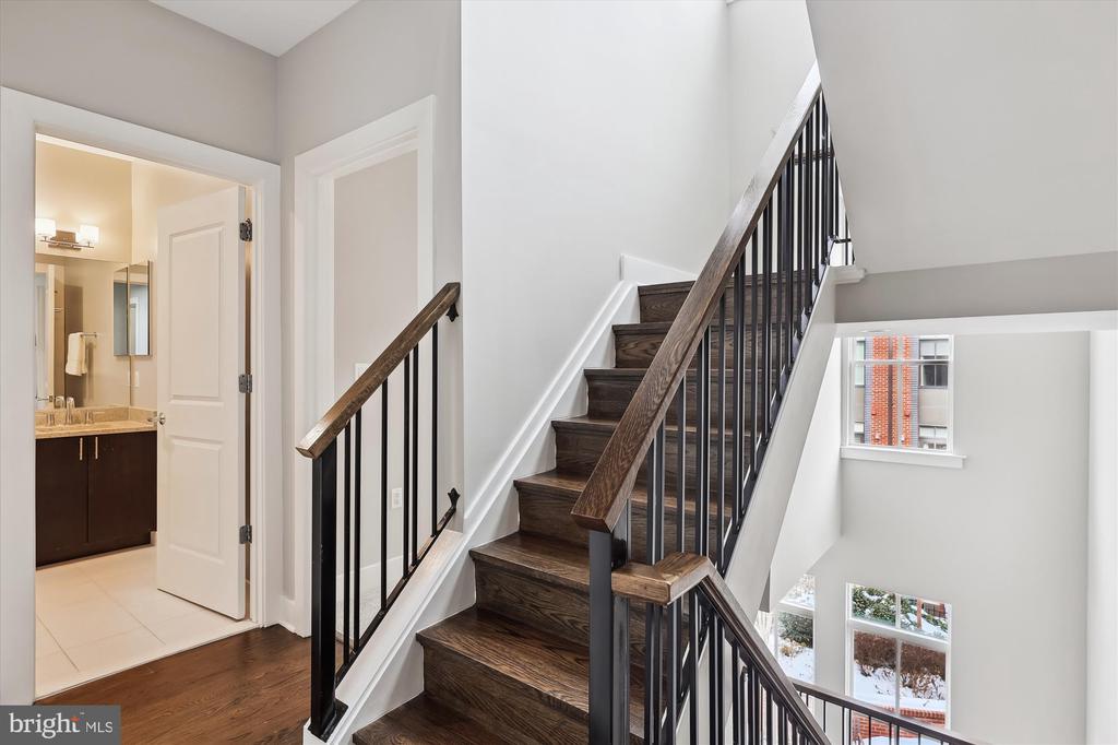 316 THIRD STREET