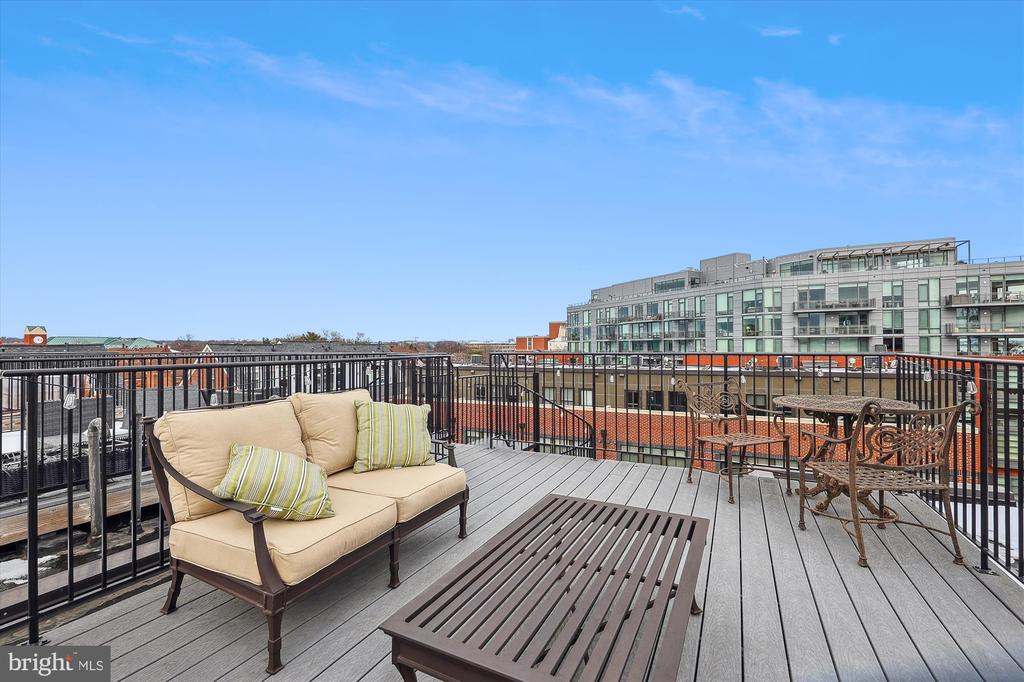 316 THIRD STREET