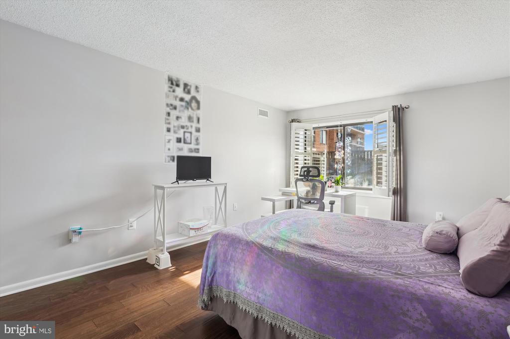 200 N PICKETT STREET 111