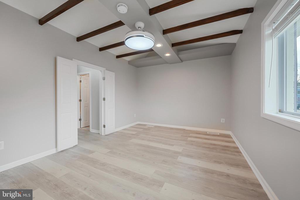 1015 FIRST STREET