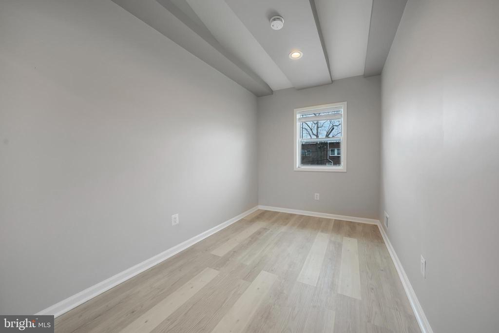 1015 FIRST STREET