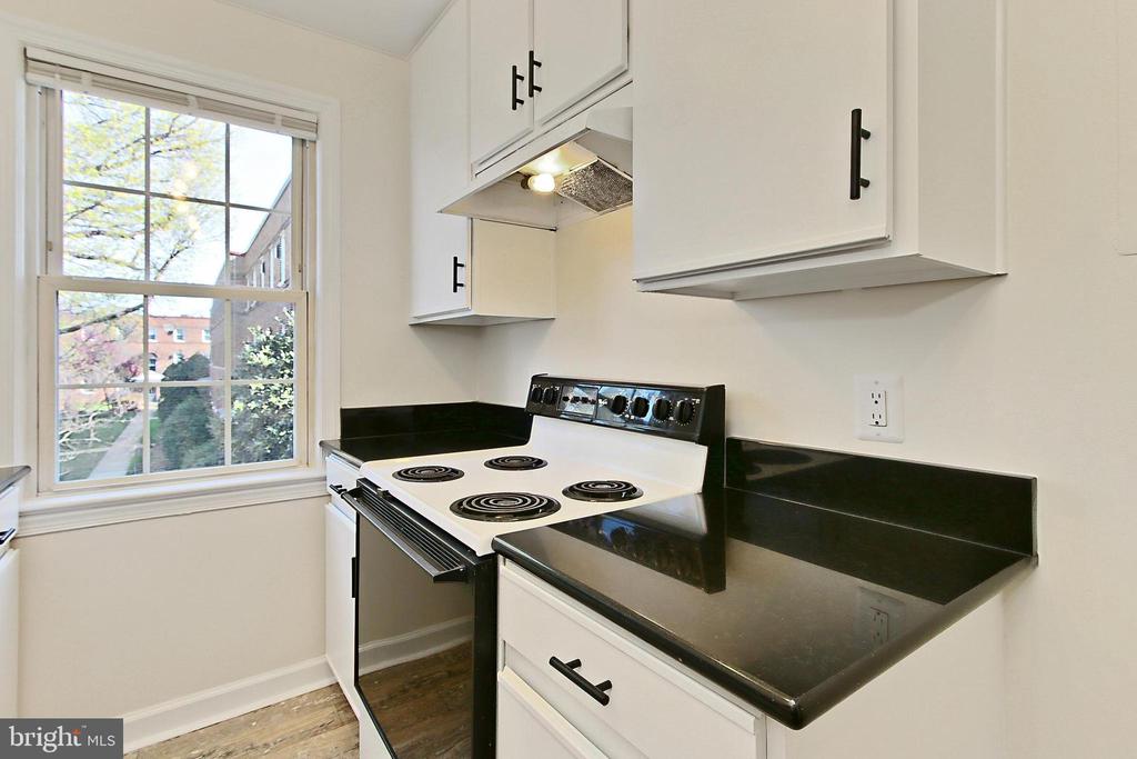 726 S FAYETTE STREET 21