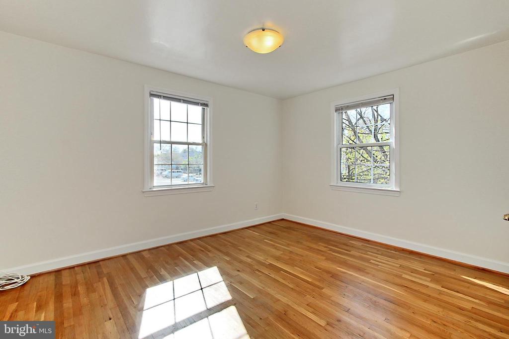 726 S FAYETTE STREET 21