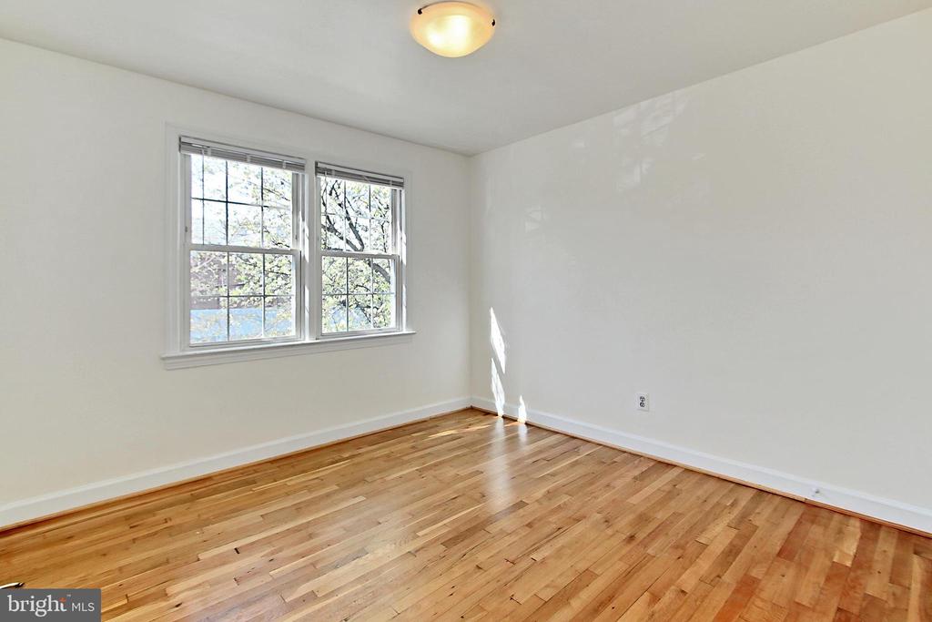 726 S FAYETTE STREET 21