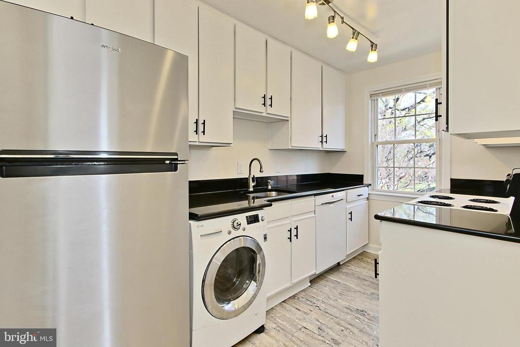726 S FAYETTE STREET 21