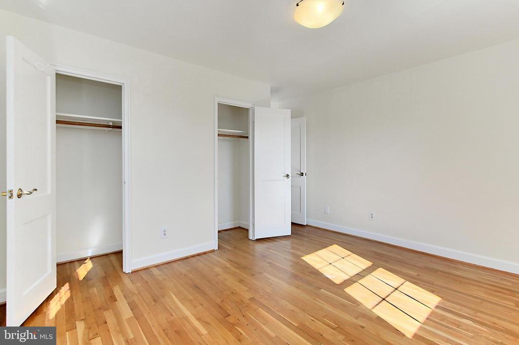 726 S FAYETTE STREET 21