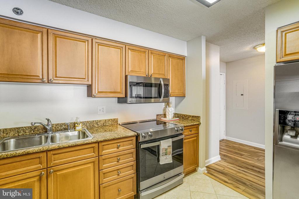 2181 JAMIESON AVENUE 1405