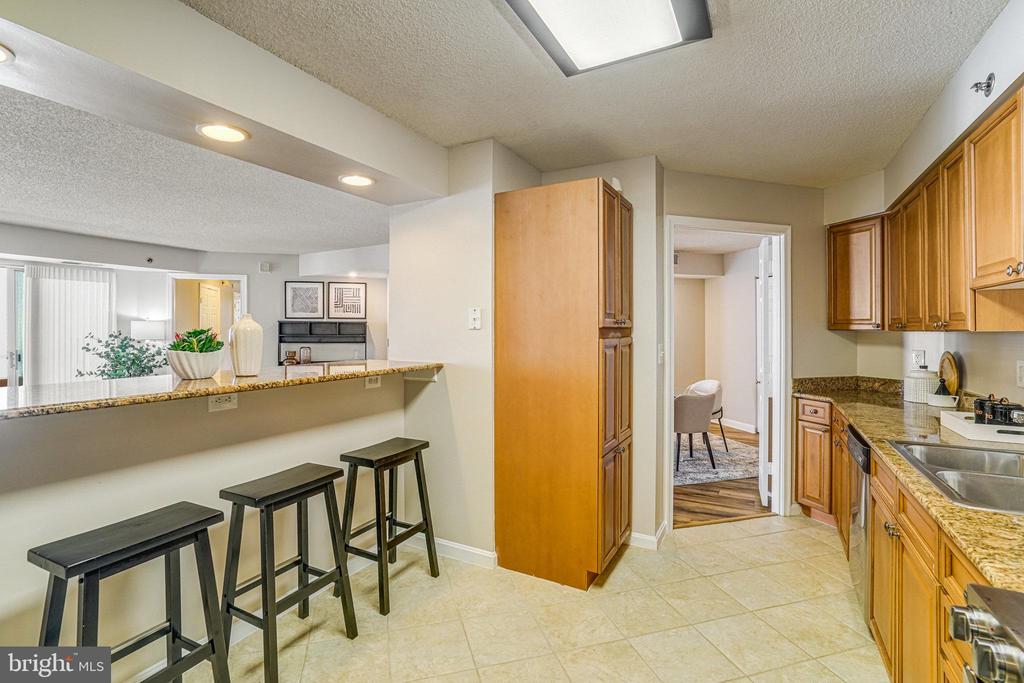 2181 JAMIESON AVENUE 1405