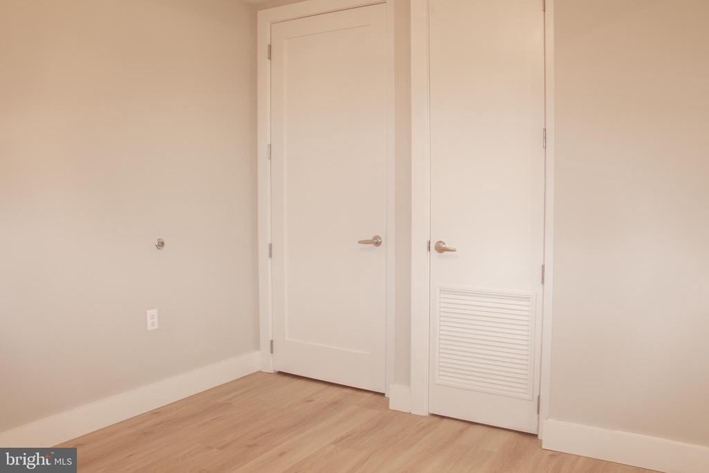 801 N FAIRFAX STREET 410