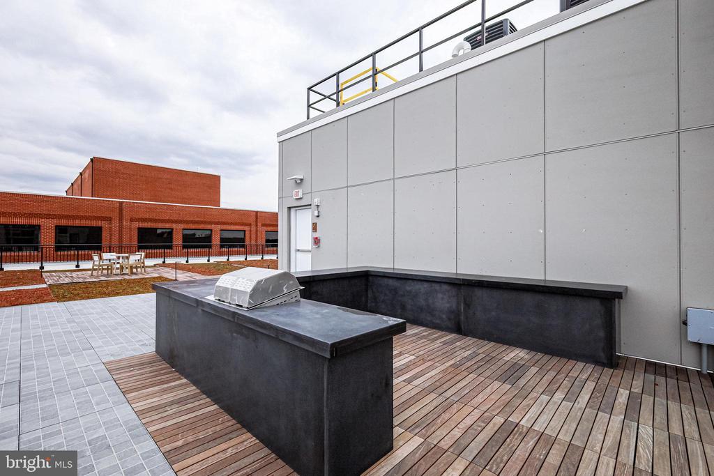 801 N FAIRFAX STREET 410