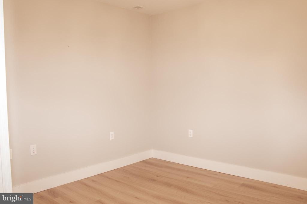 801 N FAIRFAX STREET 410
