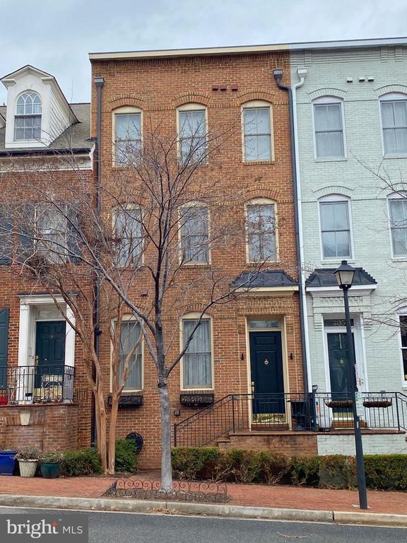 407 ORONOCO STREET