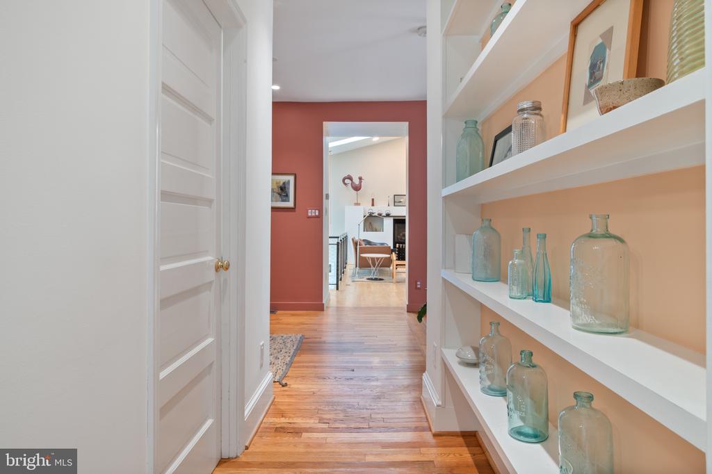 120 W MAPLE STREET