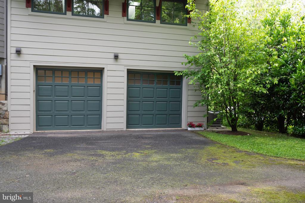 120 W MAPLE STREET