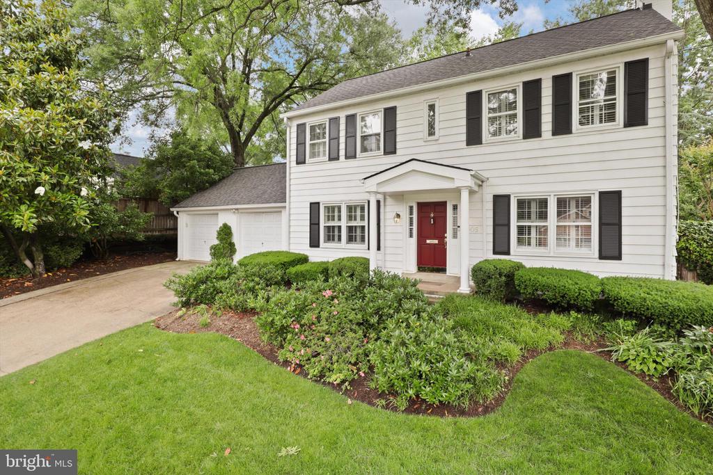 2905 DARTMOUTH ROAD