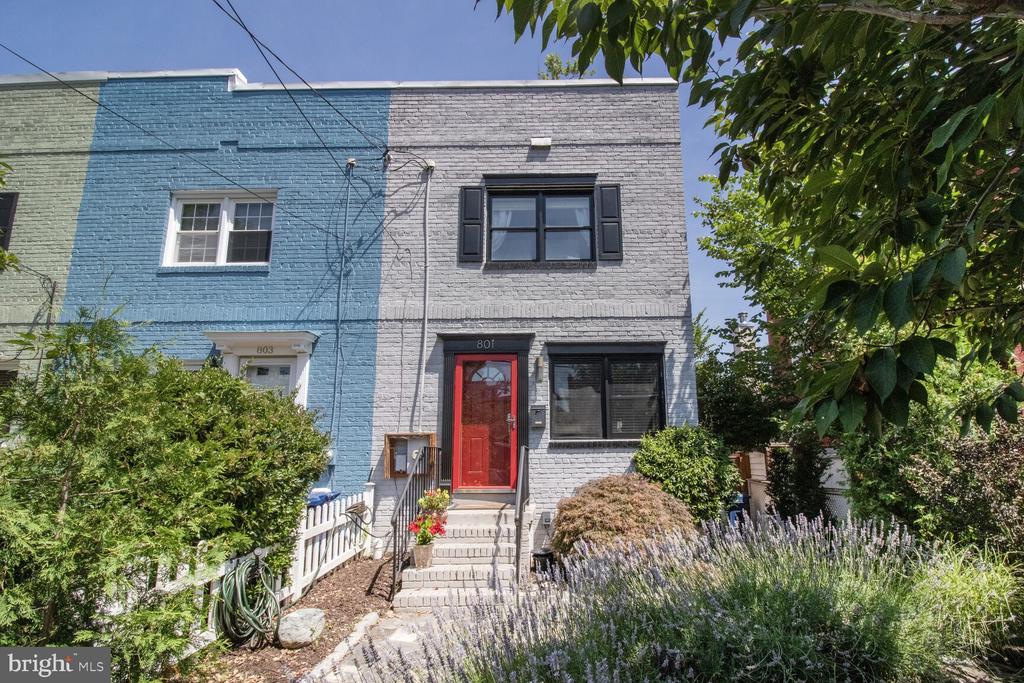 801 BERNARD STREET