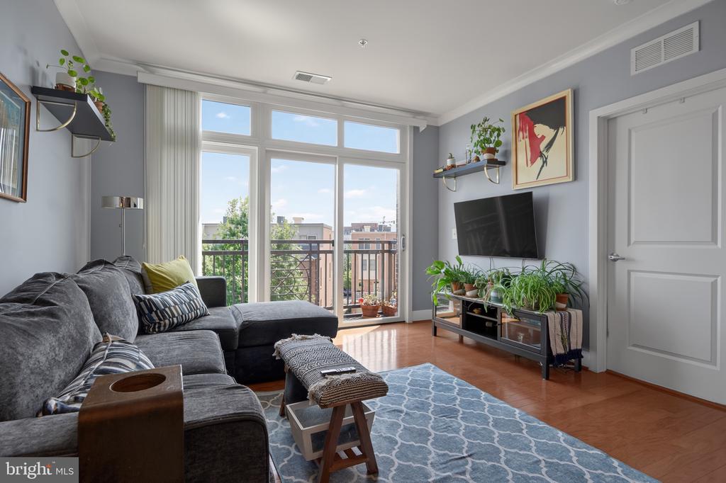 915 N PATRICK STREET 406
