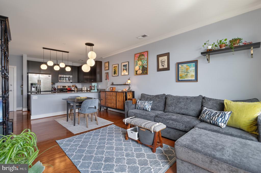 915 N PATRICK STREET 406