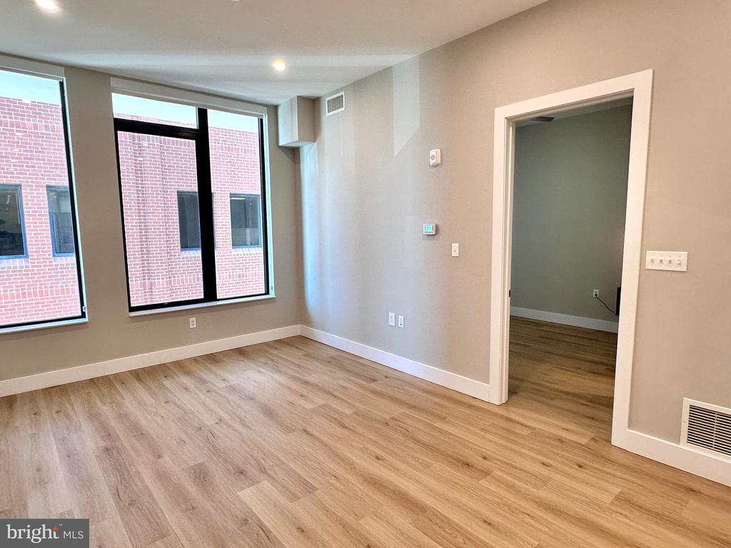 801 N FAIRFAX STREET 318