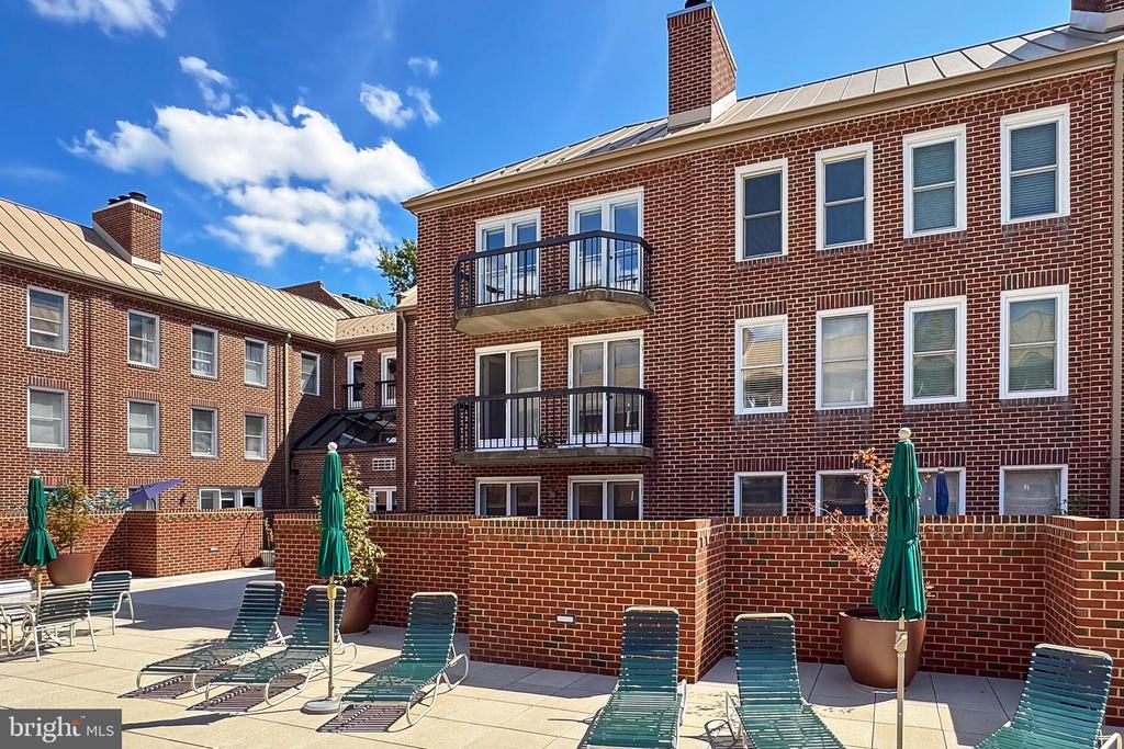 801 S PITT STREET 435