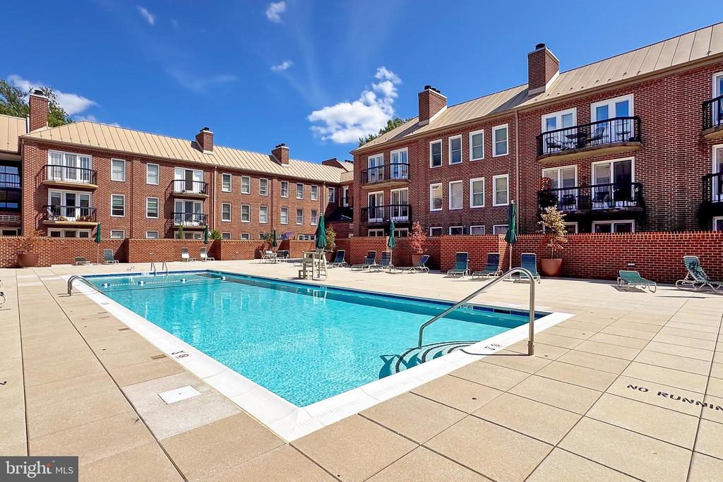 801 S PITT STREET 435