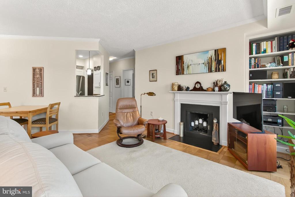 801 S PITT STREET 435