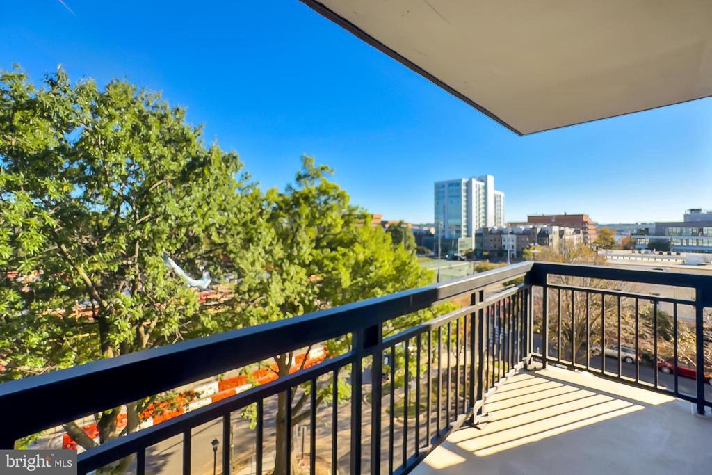 801 N PITT STREET 505
