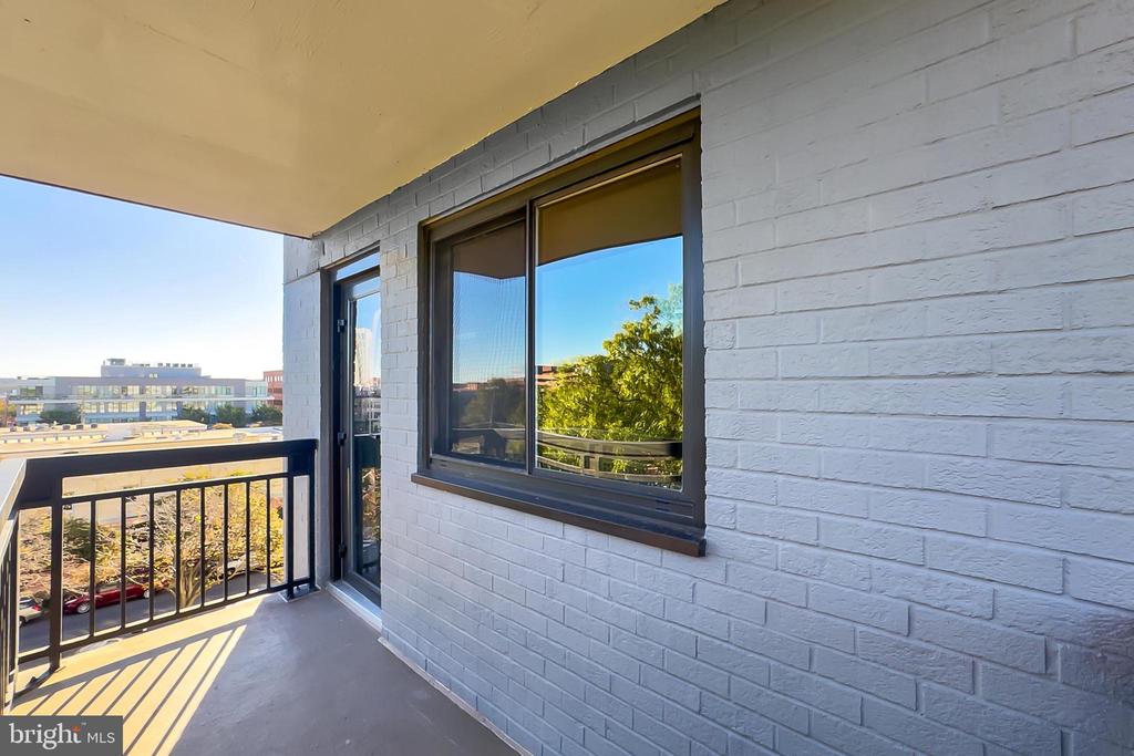 801 N PITT STREET 505