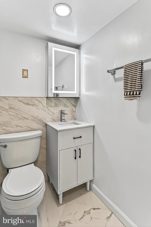 801 N PITT STREET 505