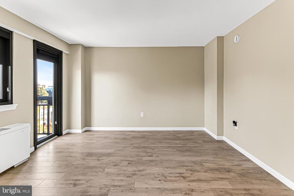 801 N PITT STREET 505