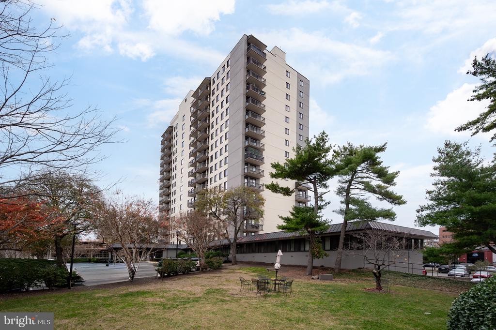801 N PITT STREET 1708