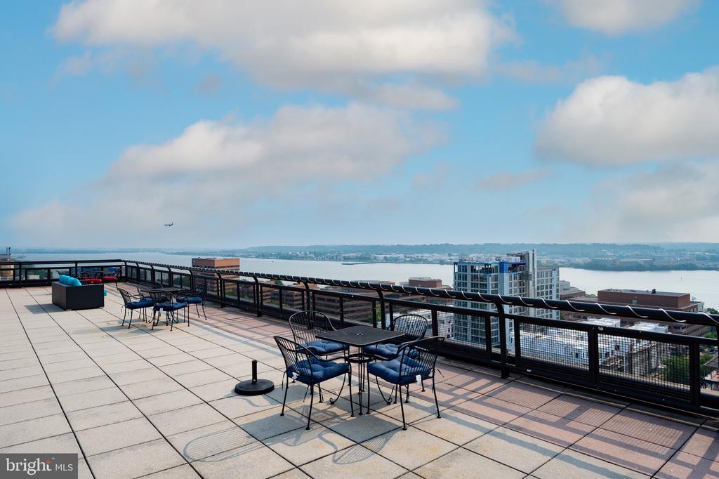 801 N PITT STREET 1708