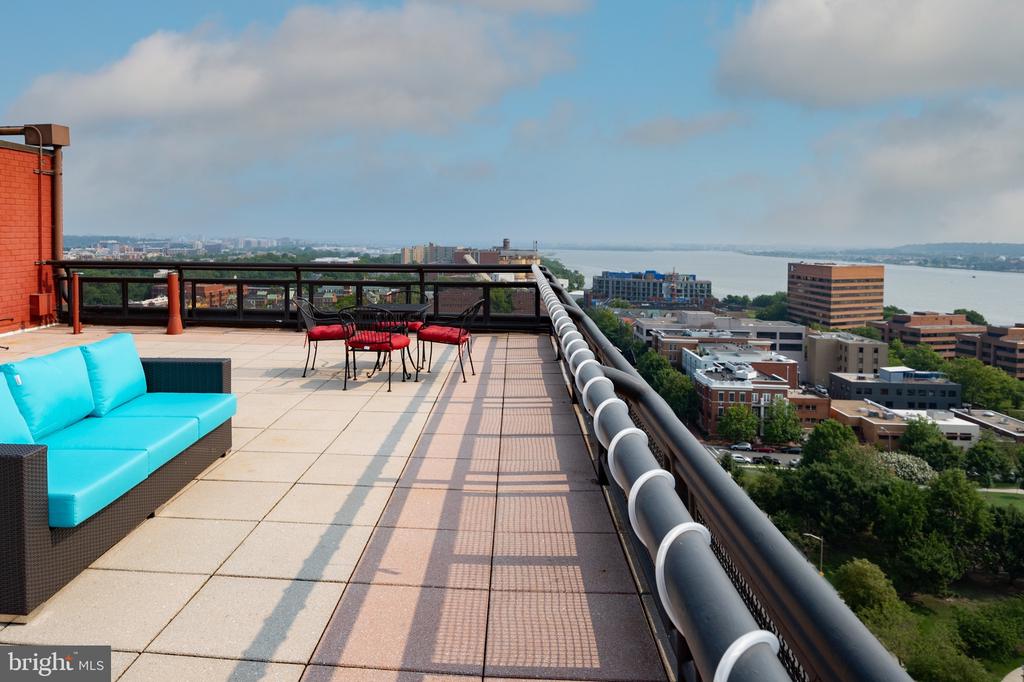 801 N PITT STREET 1708