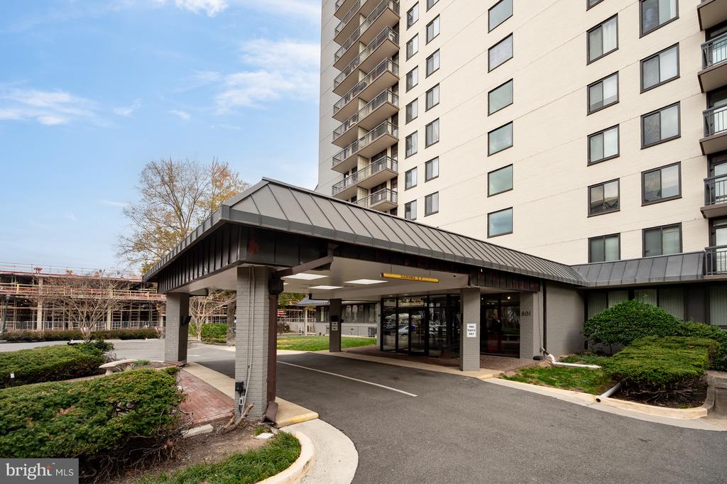 801 N PITT STREET 1708