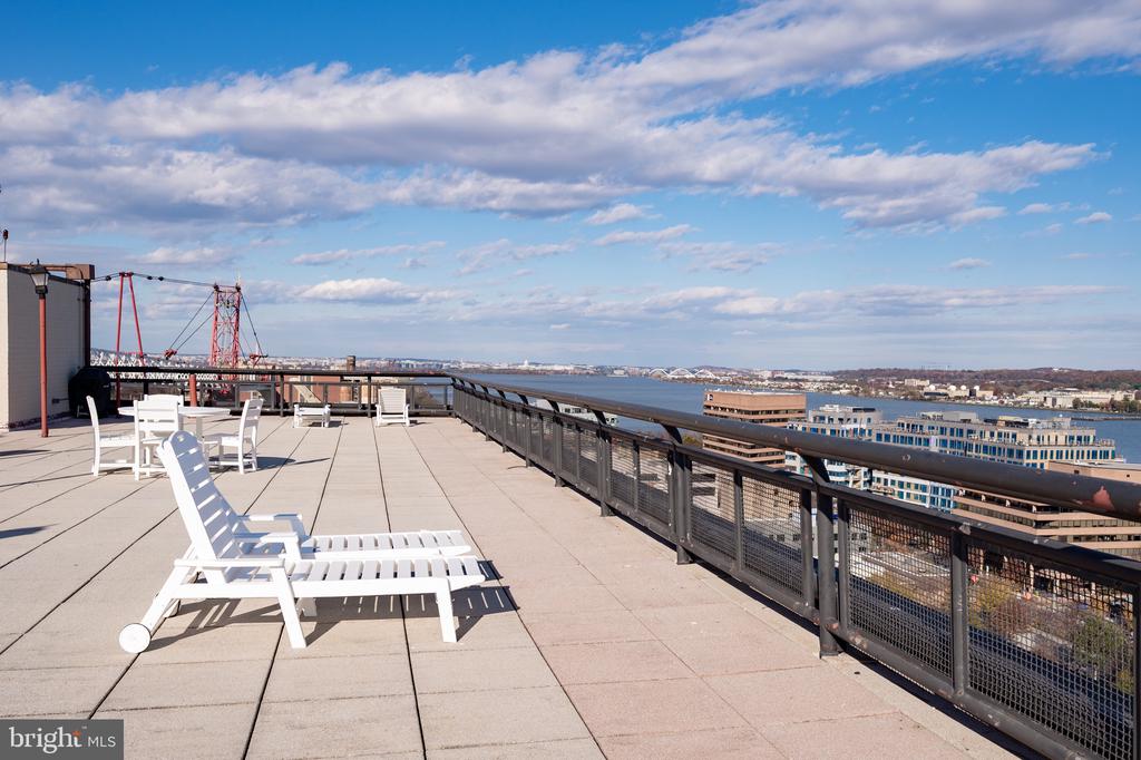 801 N PITT STREET 1708