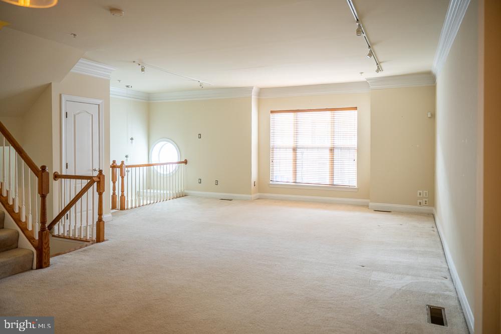 5115 GRIMM DRIVE