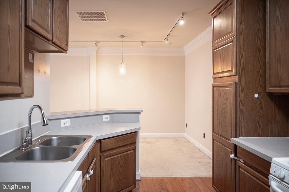 5115 GRIMM DRIVE