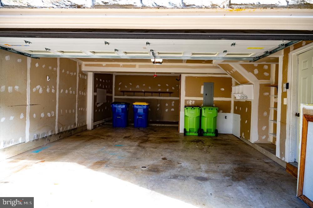 5115 GRIMM DRIVE