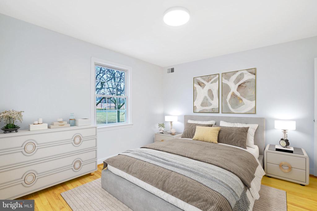 710 S FAYETTE STREET 22