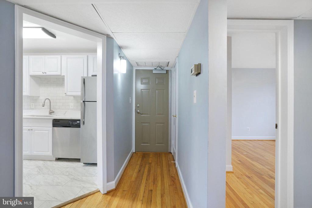 710 S FAYETTE STREET 22