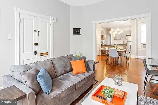 113 N PATRICK STREET 1