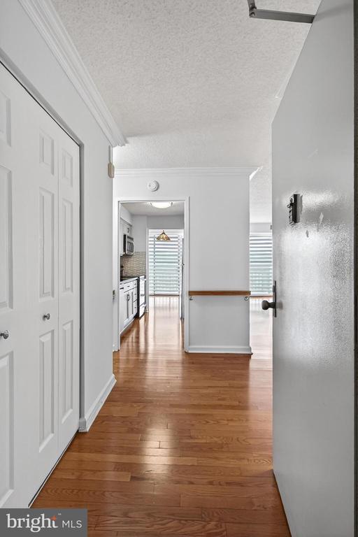 5300 HOLMES RUN PARKWAY 906