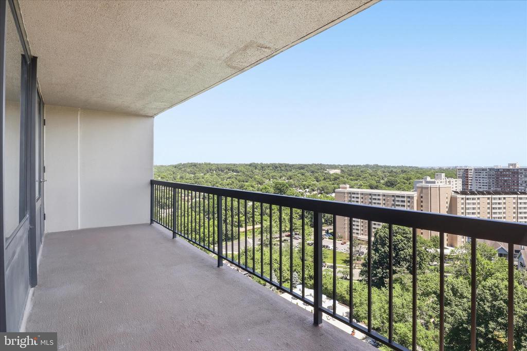 5500 HOLMES RUN PARKWAY 1406